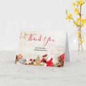 Met kerst gewaardeerde objecten op Rustisch Hout D Kaart (Gele Bloem)