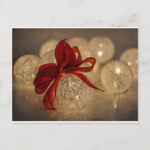 Met kerst verlicht ornament bauble ribbon briefkaa feestdagenkaart