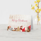 Met kerstmis behandelde items op een Rustige Woode Kaart (Gele Bloem)