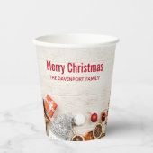 Met kerstmis behandelde items op een Rustige Woode Papieren Bekers (Voorkant)