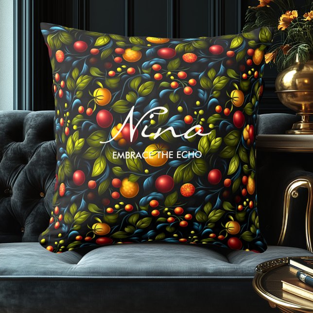 Met Khokhloma-geïnspireerd bloemendesign decoratie Kussen (Creator heeft geüpload)