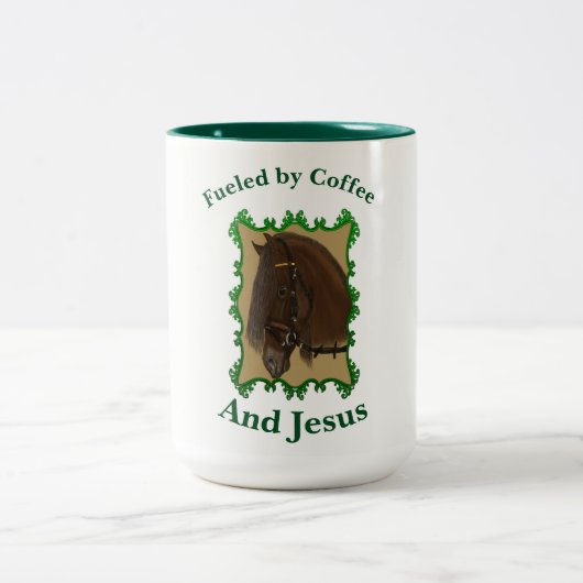 Met koffie en Jezus.paard gevoed Tweekleurige Koffiemok (Center)