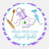 Met Liefde Gemaakte Schort En Bakbenodigdheden Goe Ronde Sticker (Voorkant)