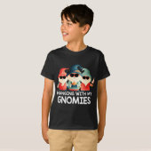 Met mijn gnomen. Funny Gnome Sunglass Chris T-shirt (Voorkant volledig)