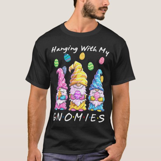 Met mijn Gnomies Bunny Egg Hunting Gnome Ha T-shirt (Voorkant)