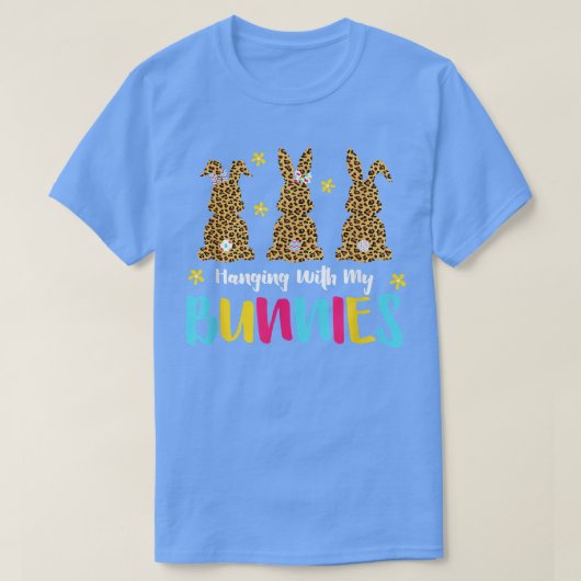 Met m'n Bunnies... die samen met z'n ex-gebeten.. T-shirt (Design voorkant)