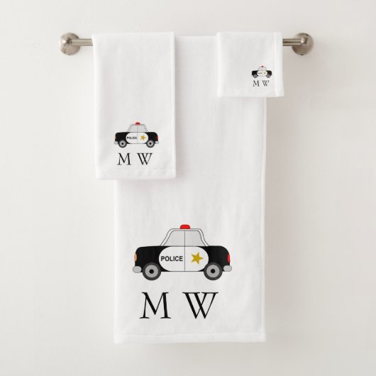Met politieauto ontworpen monogram bad handdoek (Insitu)