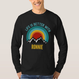 Met Ronnie Dating Ronnie T-shirt