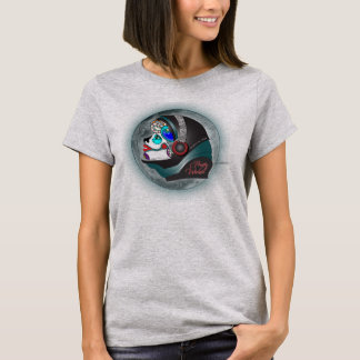 met "Siren" en "Back-up" T-shirt