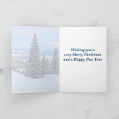 met sneeuw bedekte bergstad feestdagen kaart (Binnen)