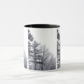 Met sneeuw bedekte bomen: verticaal mok (Midden)