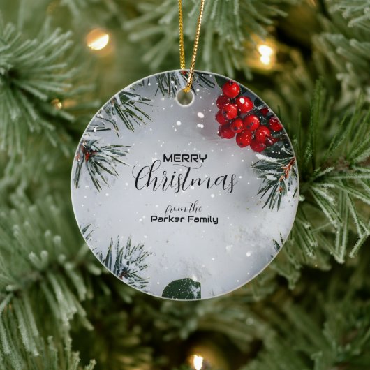 Met sneeuw bedekte dennen, Holly Berries, niet-fot Keramisch Ornament (Boom)