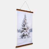 Met sneeuw bedekte kerstboom in het winterlandscha hangend wandkleed (Gebogen)