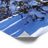 Met sneeuw bedekte rode dennenbomen in de High Sie Poster (Hoek)