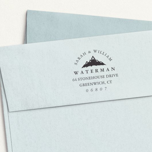 Met sneeuwgemak geplafonneerde bergpieken Retourad Zelfinktende Stempel