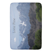 Met sneeuwgemap beklede bergen van de Lone Pine Badmat (Voorkant Verticaal)