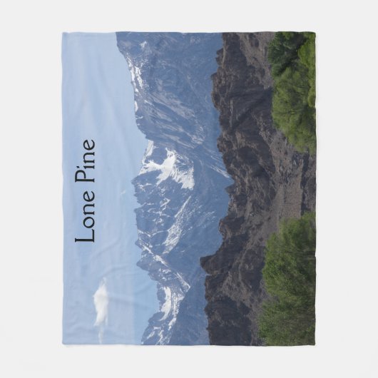 Met sneeuwgemap beklede bergen van de Lone Pine Fleece Deken (Voorkant)