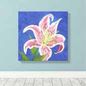 Met Stargazer Lily omwikkeld canvas Afdruk (Insitu (Houten vloer))