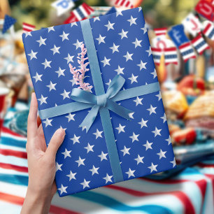 Met sterren bezaaid zilveren sterren op Amerikaans Cadeaupapier