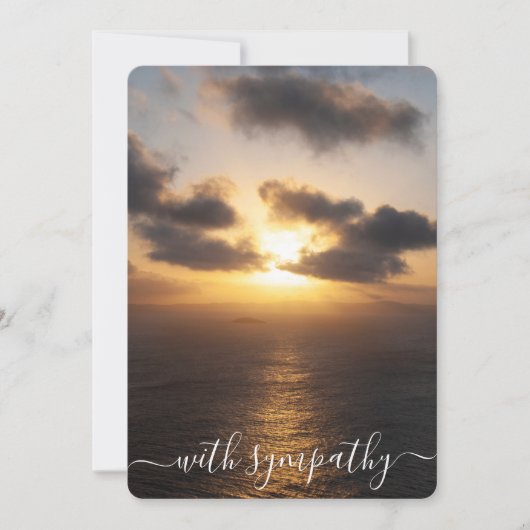 Met sympathie zonsondergang over de oceaancondolea (Voorkant)