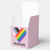Met trots gemaakte regenbooghart aangepaste modern bedankdoosjes (Geopend)