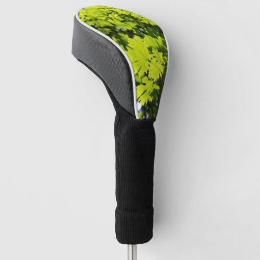 Met zondeklapte bladeren in het bos golfheadcover (Schuin)