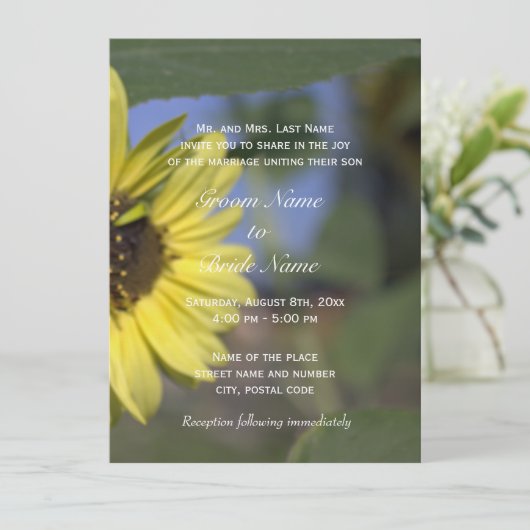 Met zonnebloemen vieren! Zomerbruiloft Kaart (Staand voorkant)