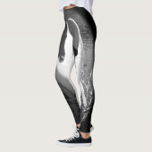 Met zwart-wit gestileerd zwaanvormig afbeelding leggings (Links)