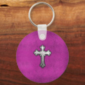 Metaal kruis op roze leder sleutelhanger (Voorkant)
