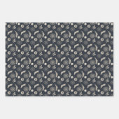 Metaalbladeren en sneeuwvlokken op rood, blauw, zw inpakpapier vel (Voorkant 3)