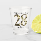 Metaalgoud 28e verjaardag shot glas (Voorkant)