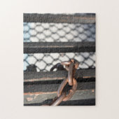 Metal Chain Link Fence Originele NYC Foto Legpuzzel (Verticaal)