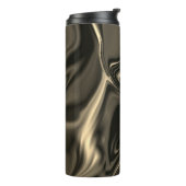 Metalische sepia-golvingen boven donkere achtergro thermosbeker (Gedraaid links)