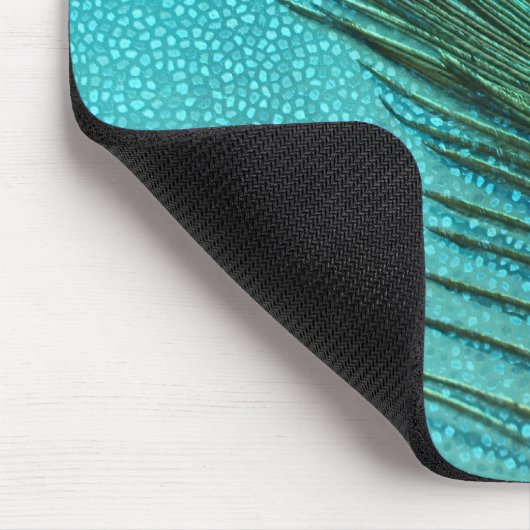 Metallic Aqua Blue Peacock Feather Muismat (Hoek)