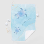 Metallic Blau Turtle Hemelblauwe Inkt Monogram Gol Golfhanddoek (Insitu)