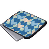 Metallic blue geometric diamond shapes laptop sleeve (Voorkant onderkant)