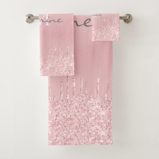 Metallic Blush Roze Dripping Glitter Monogrammed Bad Handdoek (Insitu)
