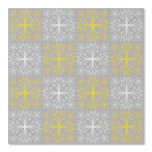 Metallic flower tile gray background behang (Voorkant)