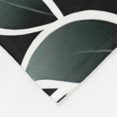 Metallic Silver Roses With Dark Green Leaves Fleece Deken (Hoek)