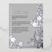 Metallic zilver bloemige elegantie bruiloft detail folie uitnodiging briefkaart (Voorkant)