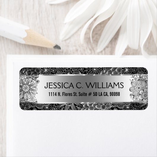 Metallic zilver grijs met zwarte & witte zijde etiket (Insitu)