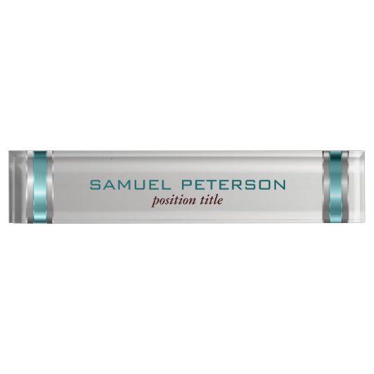 Metallic zilveren achtergrond en blauwe accenten naambordje (Voorkant)