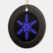 Metallic zwarte cirkel en blauwe sneeuwvlok keramisch ornament (Links)