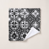 Metamorfose Medallion Pattern Black en White B Bad Handdoek (Wasdoekje)