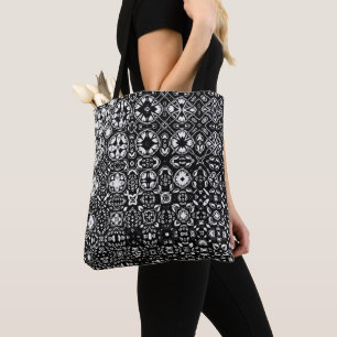 Metamorfose Medallion Pattern Black en White Tote Bag