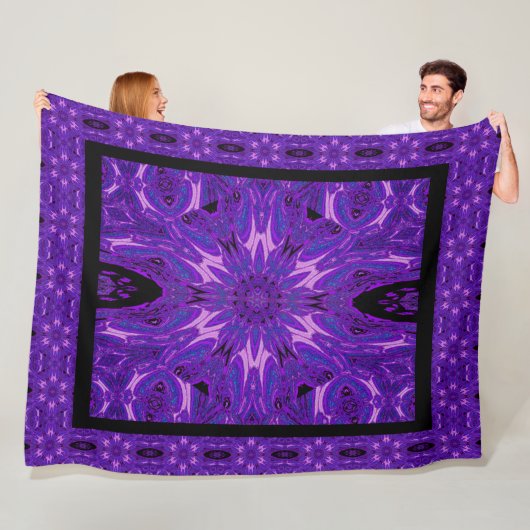 Metamorfose Roos 3 Fleece Deken (In situ)