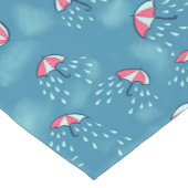 Meteorologische vun regenachtig weer en paraplu's korte tafelloper (Hoek)