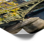 Metro op de Bir-Hakeim brug - Parijs, Frankrijk Poster (Hoek)