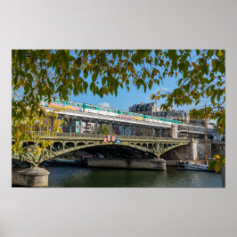 Metro op de Bir-Hakeim brug- Parijs, Frankrijk Poster