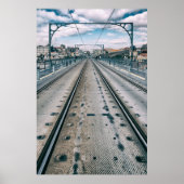 Metrospoorlijn op het bovenste dek van de Dom Luis Poster (Voorkant)